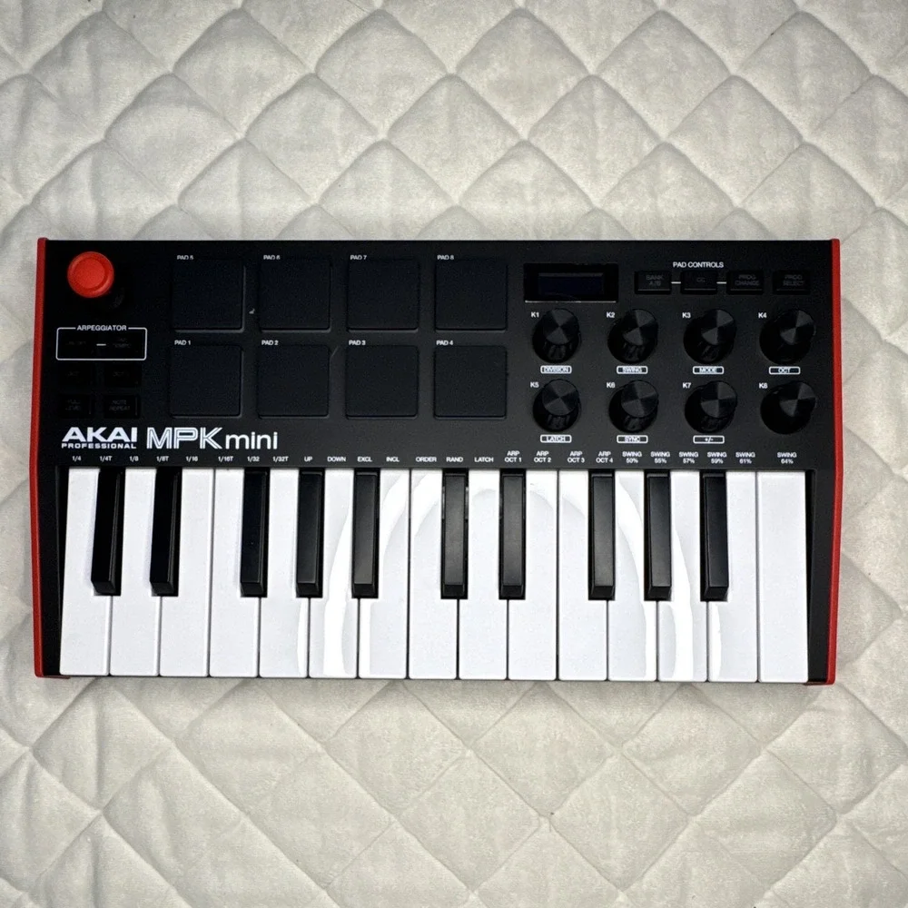 AKAI Professional MPK Mini MK3 25 Key USB MIDI Controller Pad Keyboard Portable